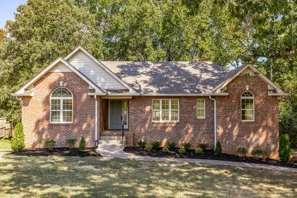 3005 Lana Ln, Greenbrier, TN 37073