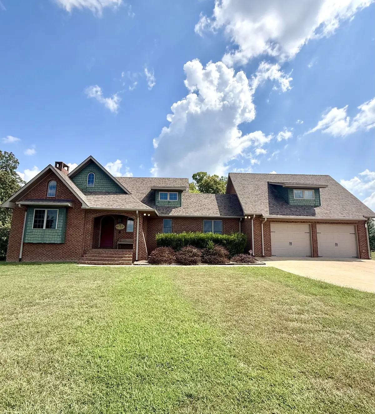 44 Westside Rd S, Lawrenceburg, TN 38464 - #1