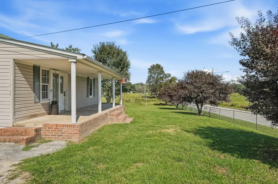 3863 York Hwy, Gainesboro, TN 38562 - #3