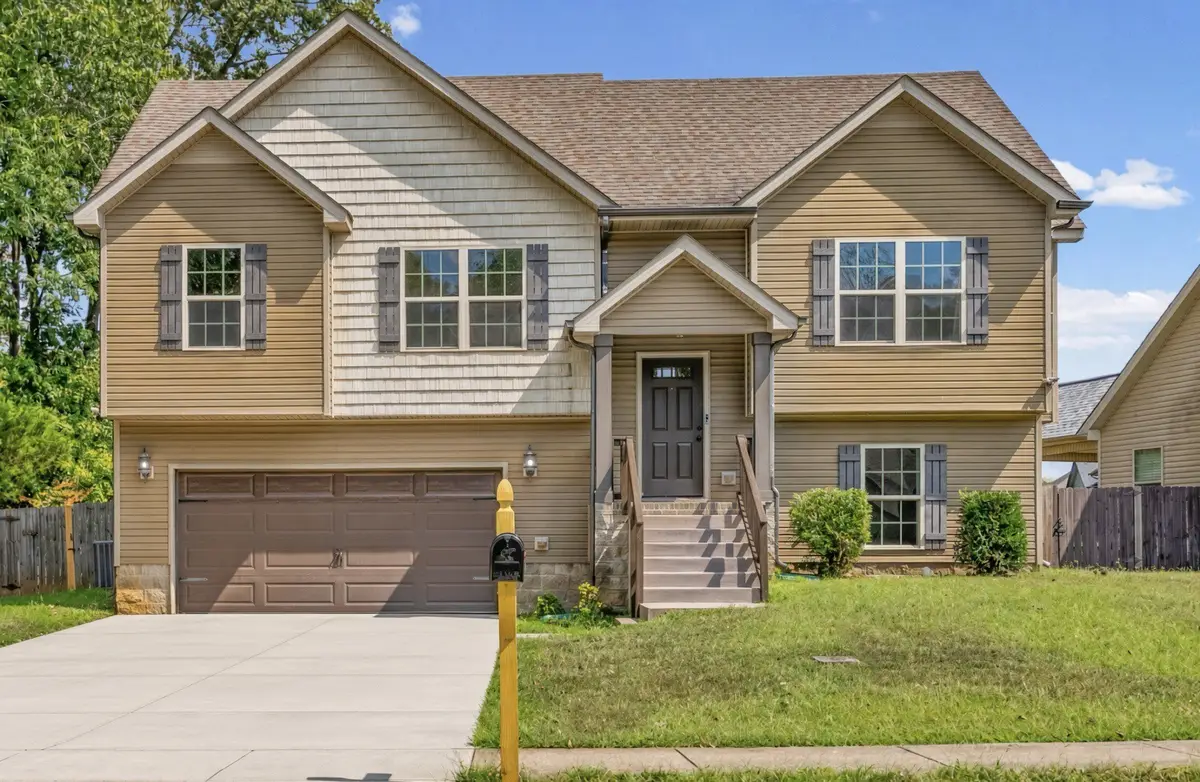 449 Cyprus Ct, Clarksville, TN 37040 - #1