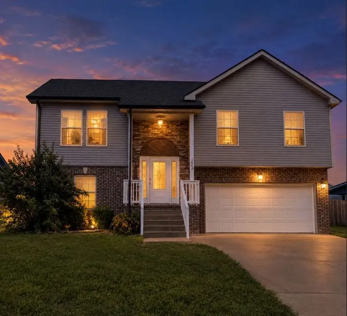 1049 Charles Thomas Dr, Clarksville, TN 37042 - #2