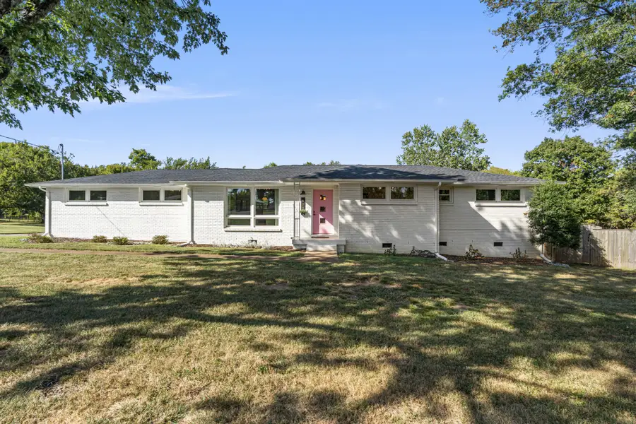 608 Oakland Dr, Madison, TN 37115 - #3