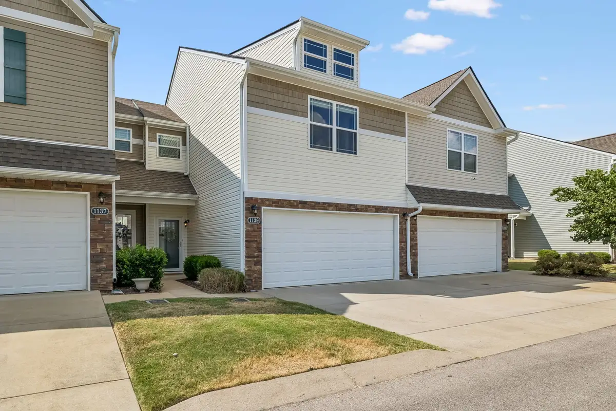 1139 Somerset Springs Dr, Spring Hill, TN 37174 - #1