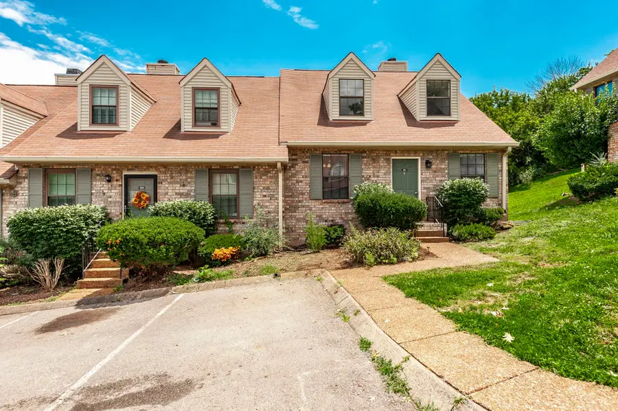 101 Deerpoint Ln, Hendersonville, TN 37075 - #3