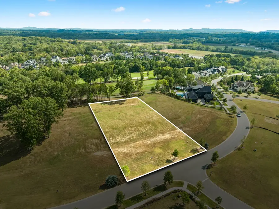 7281 Harlow Dr, College Grove, TN 37046 - #2
