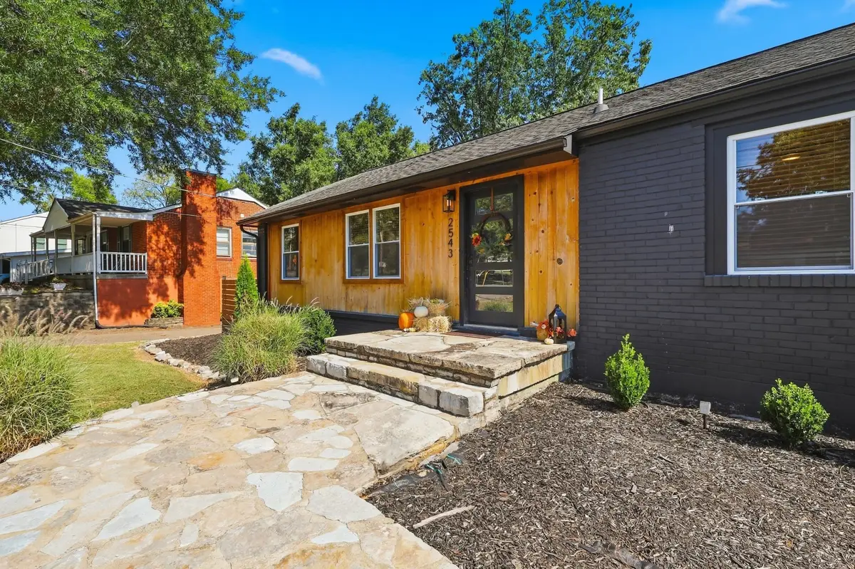 2543 Woodberry Dr, Nashville, TN 37214 - #1