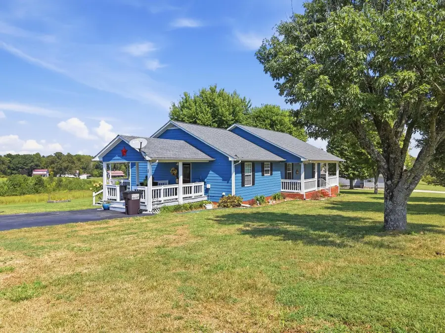 4832 Skyview Dr, Cookeville, TN 38501 - #2