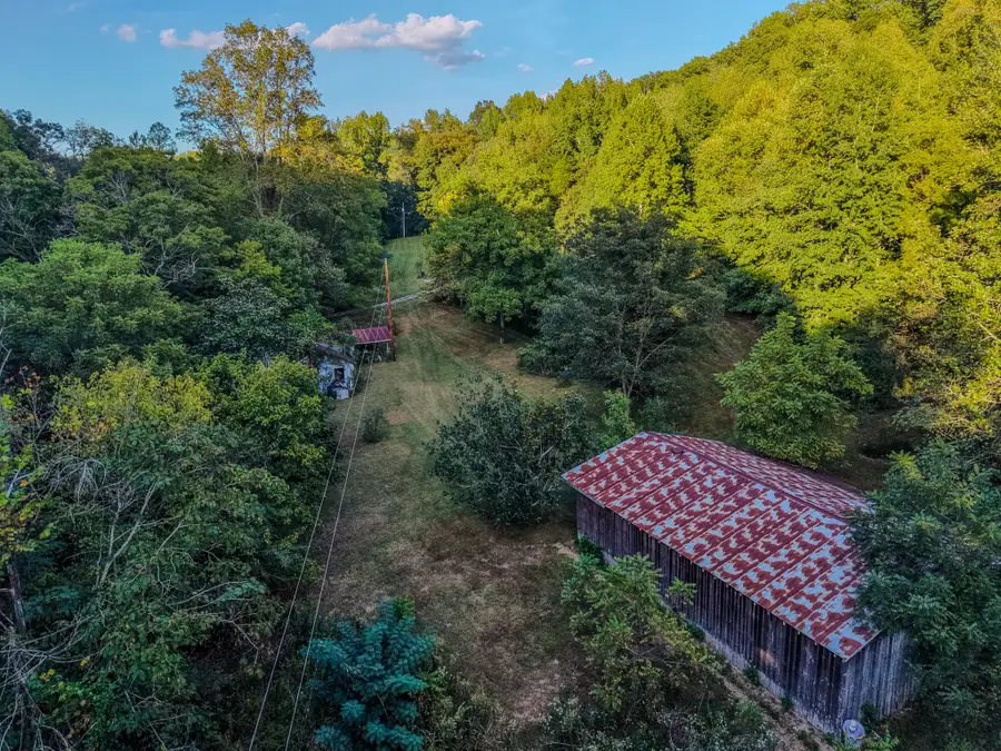 360 Long Branch Rd, Lawrenceburg, TN 38464 - #3