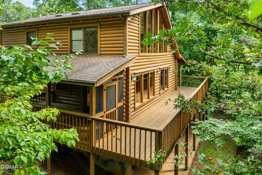 3839 Saddle Brook Way, Sevierville, TN 37862 - #2