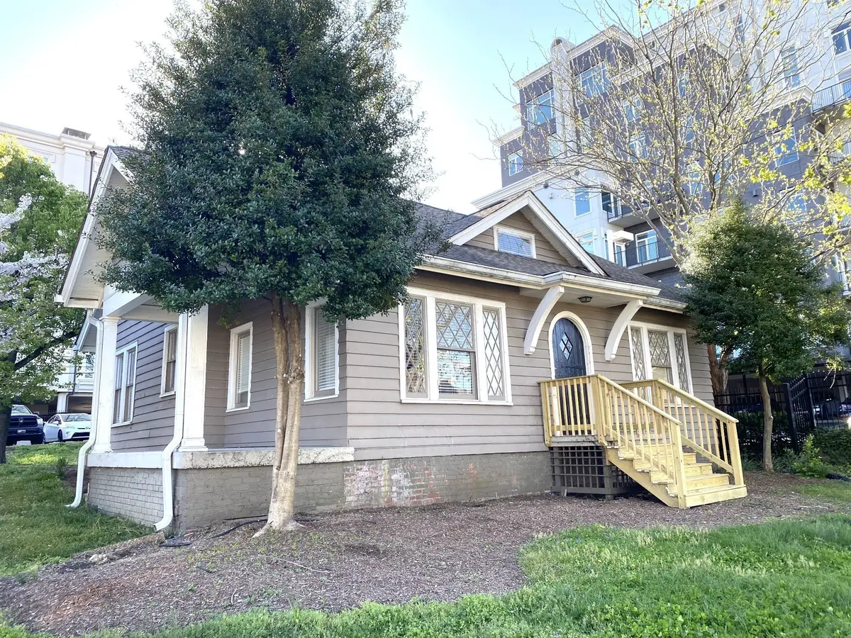 113 30th Ave N, Nashville, TN 37203 - #1