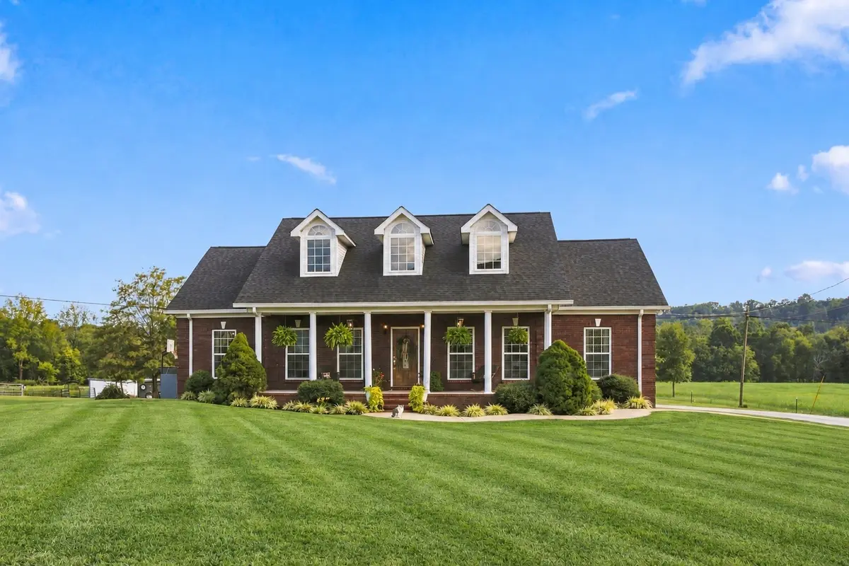 4692 Cornersville Rd, Lynnville, TN 38472 - #1