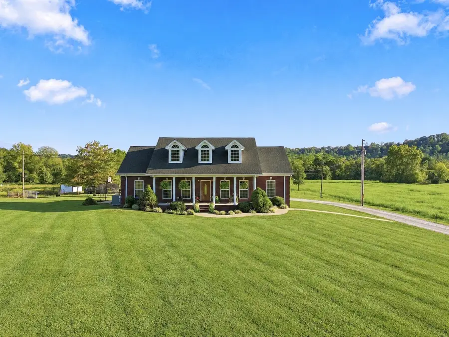 4692 Cornersville Rd, Lynnville, TN 38472 - #2