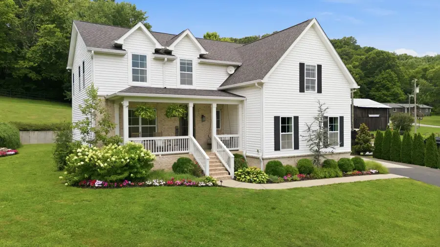 1779 Cayce Springs Rd, Thompsons Station, TN 37179 - #3