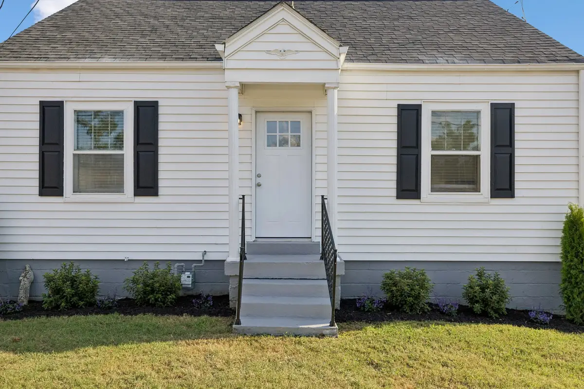 524 E Trinity Ln, Nashville, TN 37207 - #1