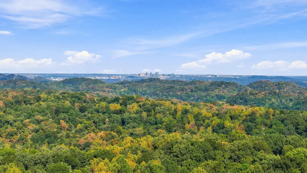 8218 Old Pond Creek Rd, Nashville, TN 37209 - #1