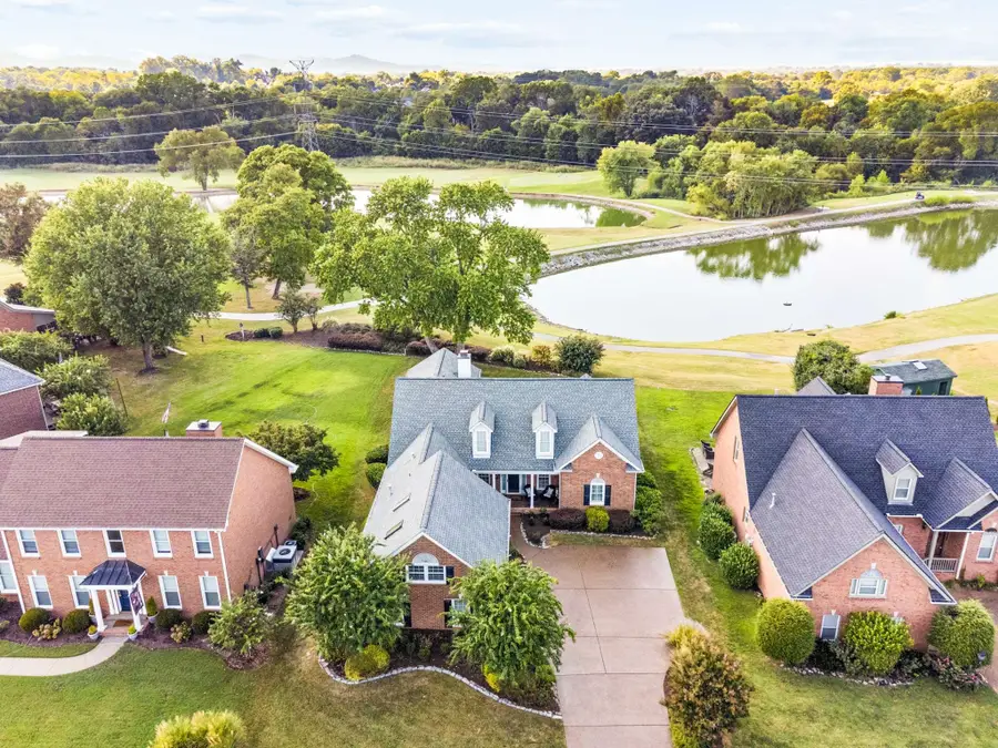 936 Riverview Dr, Franklin, TN 37064 - #2