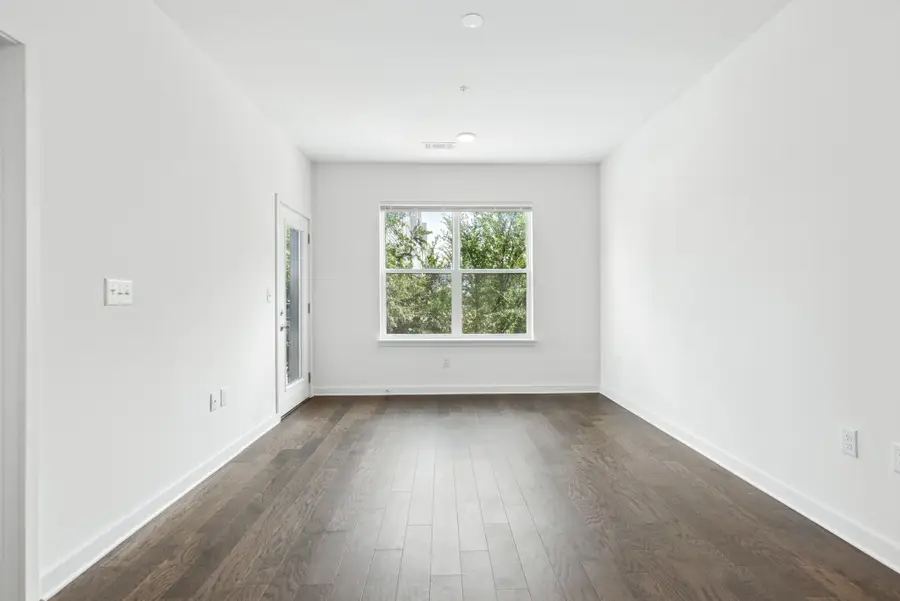 1677 54th Ave N #215, Nashville, TN 37209 - #3