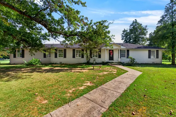 1505 Doris Dr, Cookeville, TN 38501