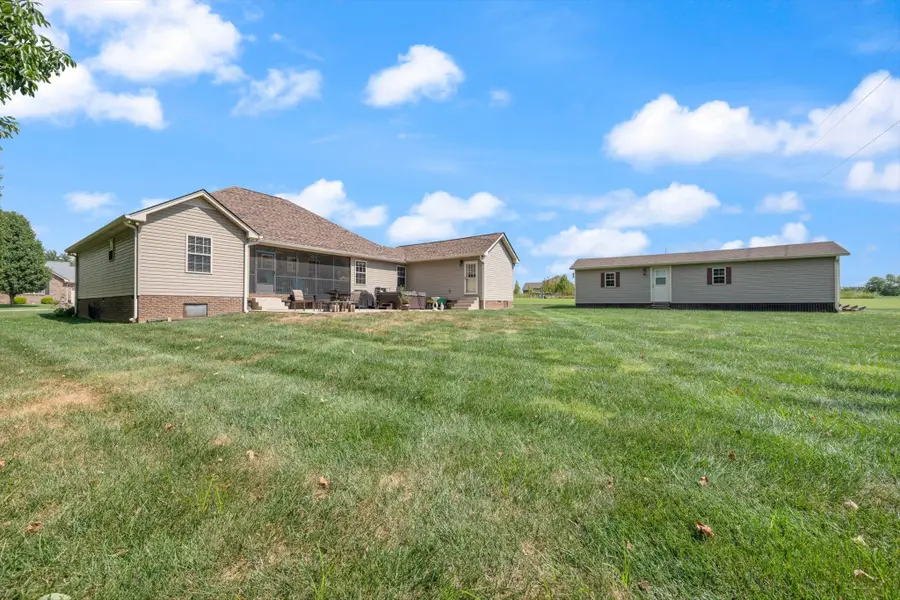 130 Beaver Creek Dr, Portland, TN 37148 - #2