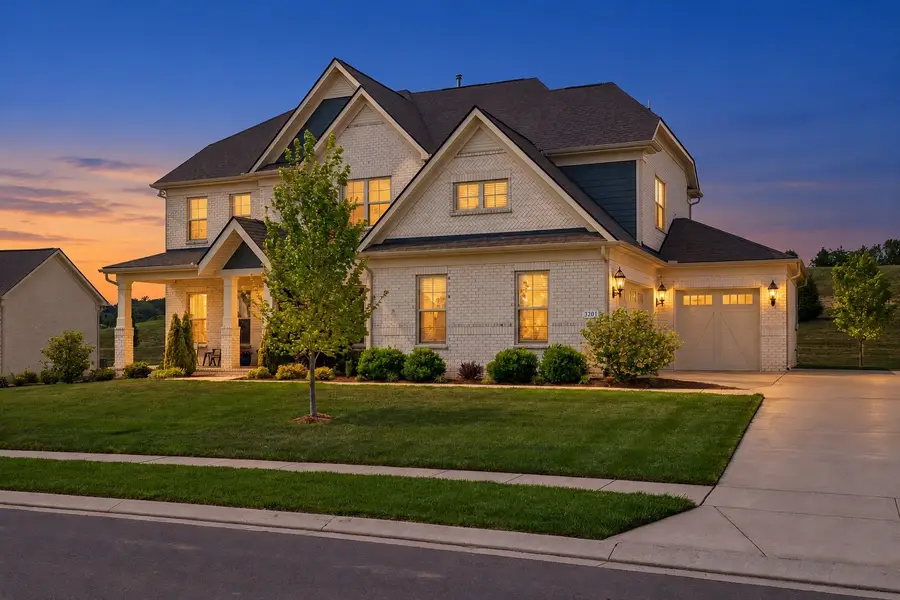 3201 Chase Point Dr, Franklin, TN 37067 - #2