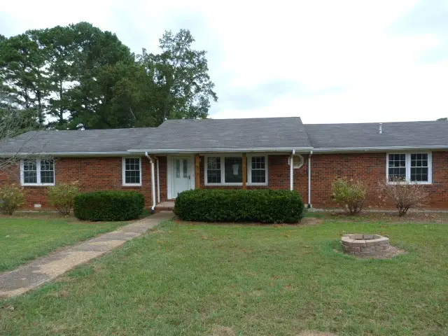 505 Kindel Dr, Decherd, TN 37324 - #1