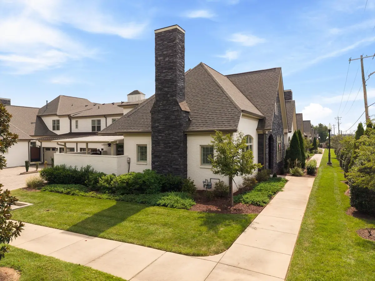141 Sawgrass Pvt Way, Gallatin, TN 37066 - #1