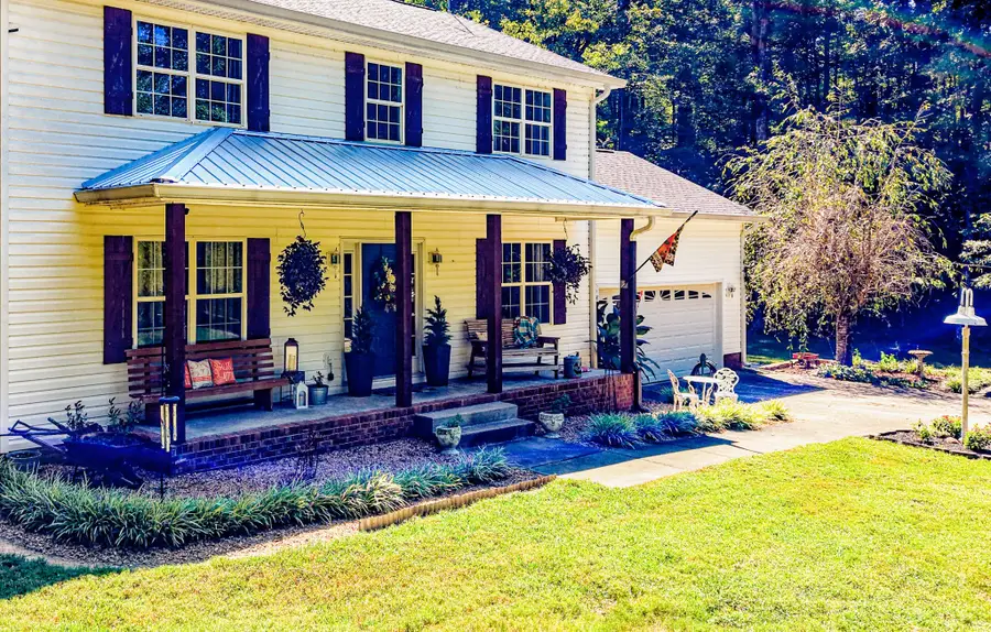 356 Woodland Hills Rd, Erin, TN 37061 - #2