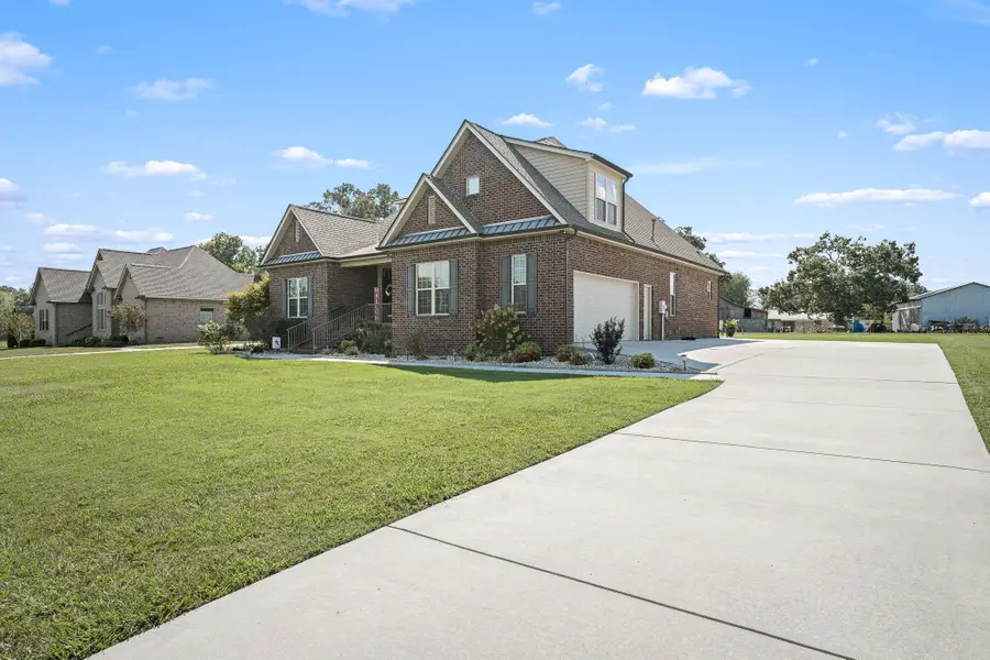 41 Wellington Dr, Manchester, TN 37355 - #2