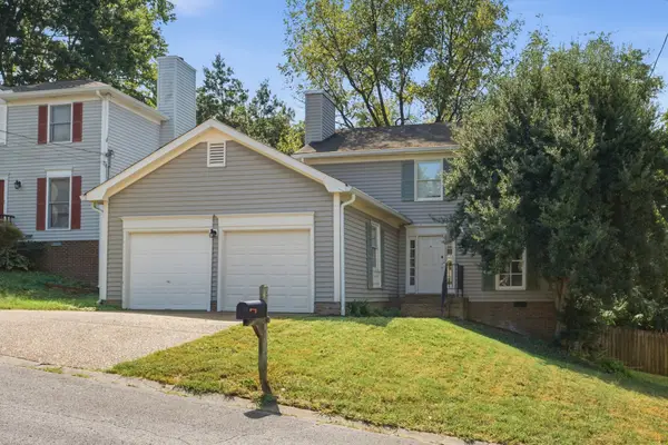 520 Fairhaven Ct, Nashville, TN 37211
