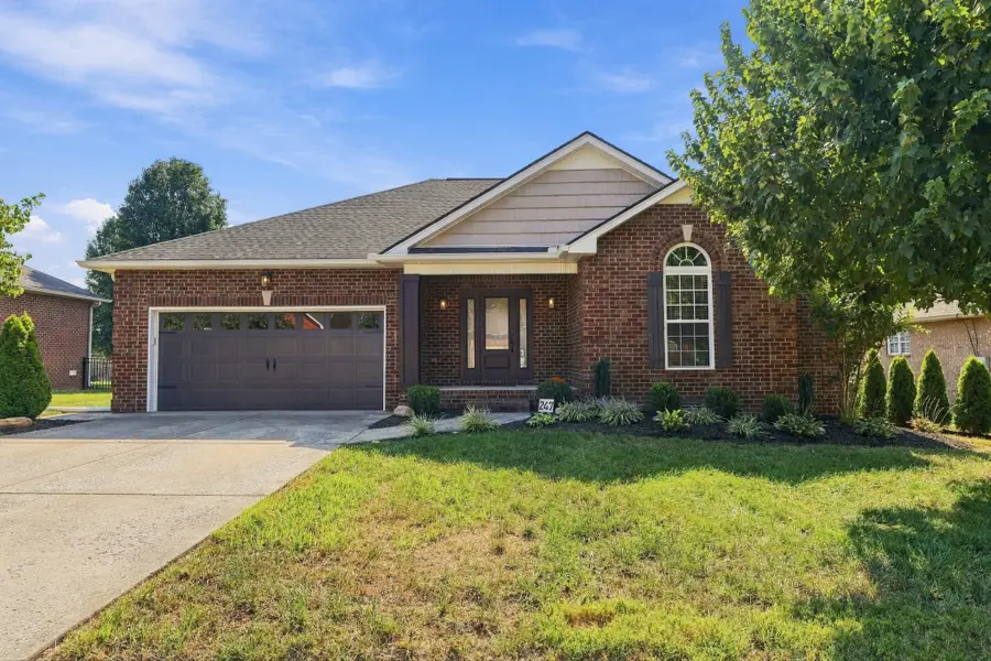 247 Walbrook Dr, Gallatin, TN 37066 - #2