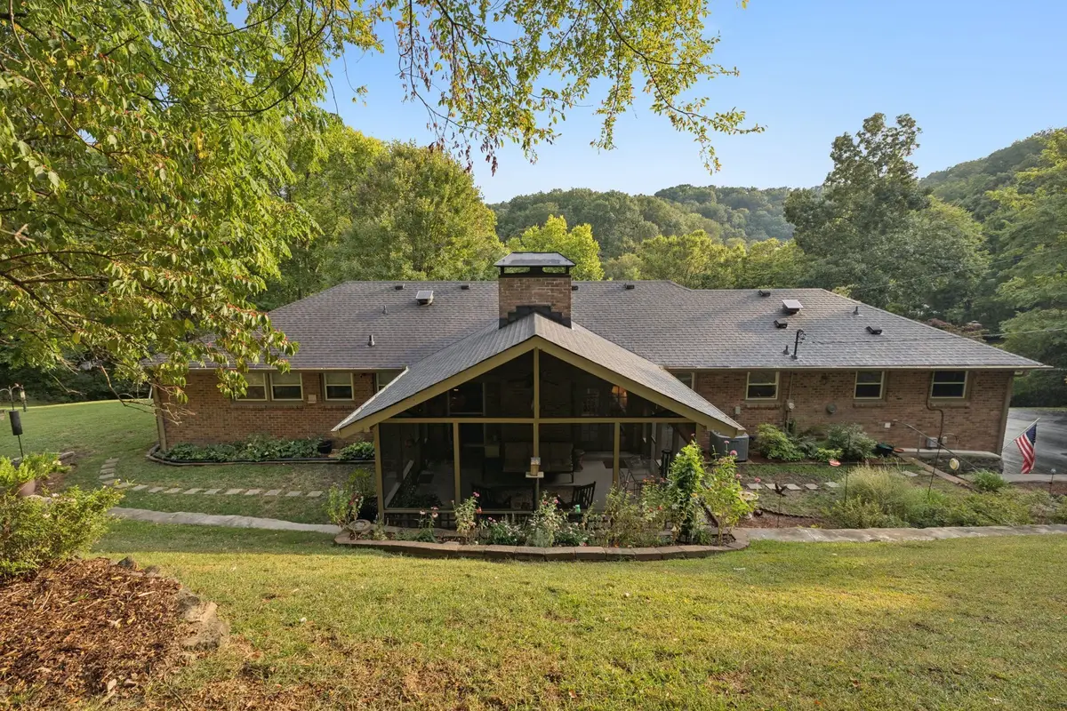 6601 Harcourt Cir, Nashville, TN 37205 - #1