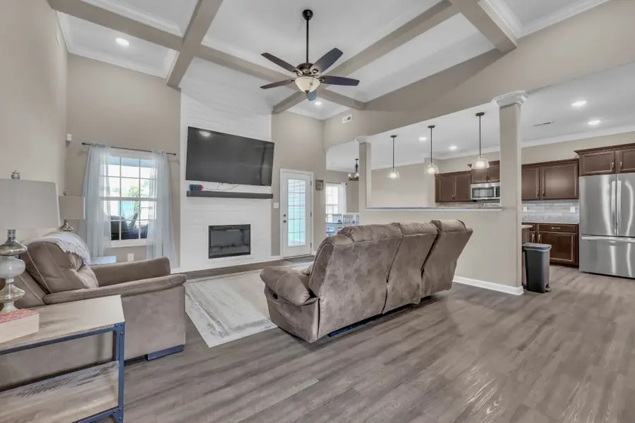 510 Shutes Folley Ln, Clarksville, TN 37042 - #2