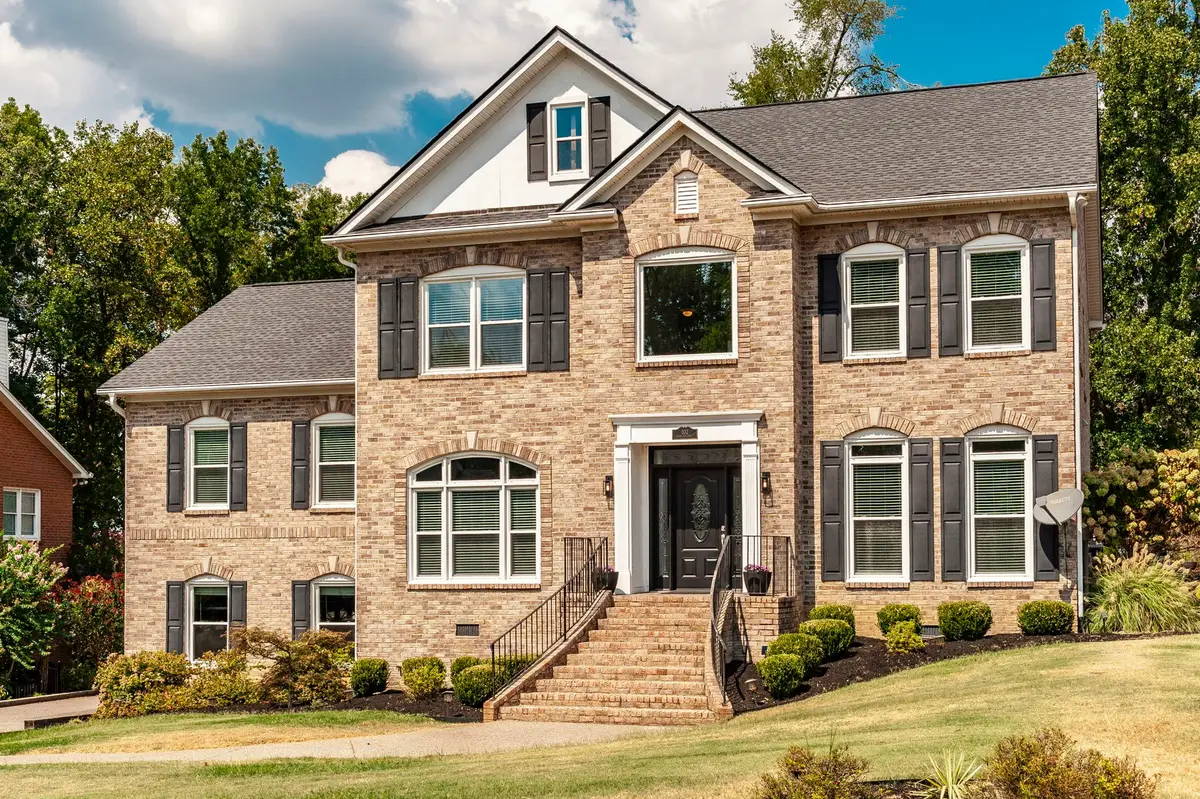 102 Fairlake Ct, Hendersonville, TN 37075 - #1