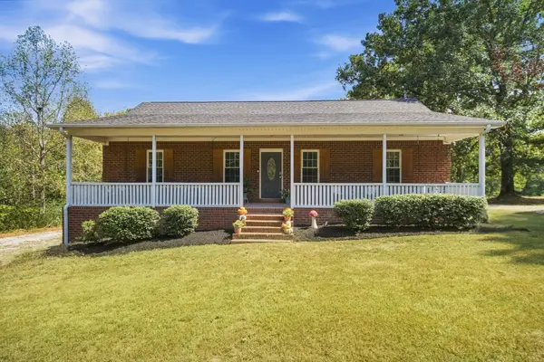 1072 Claylick Rd, White Bluff, TN 37187
