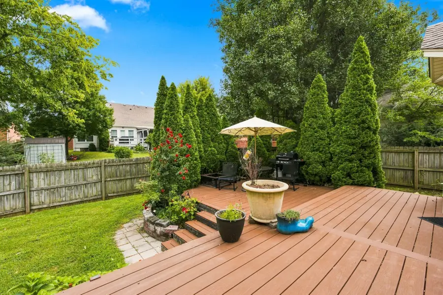 1605 Glen Trail Dr, Mount Juliet, TN 37122 - #2