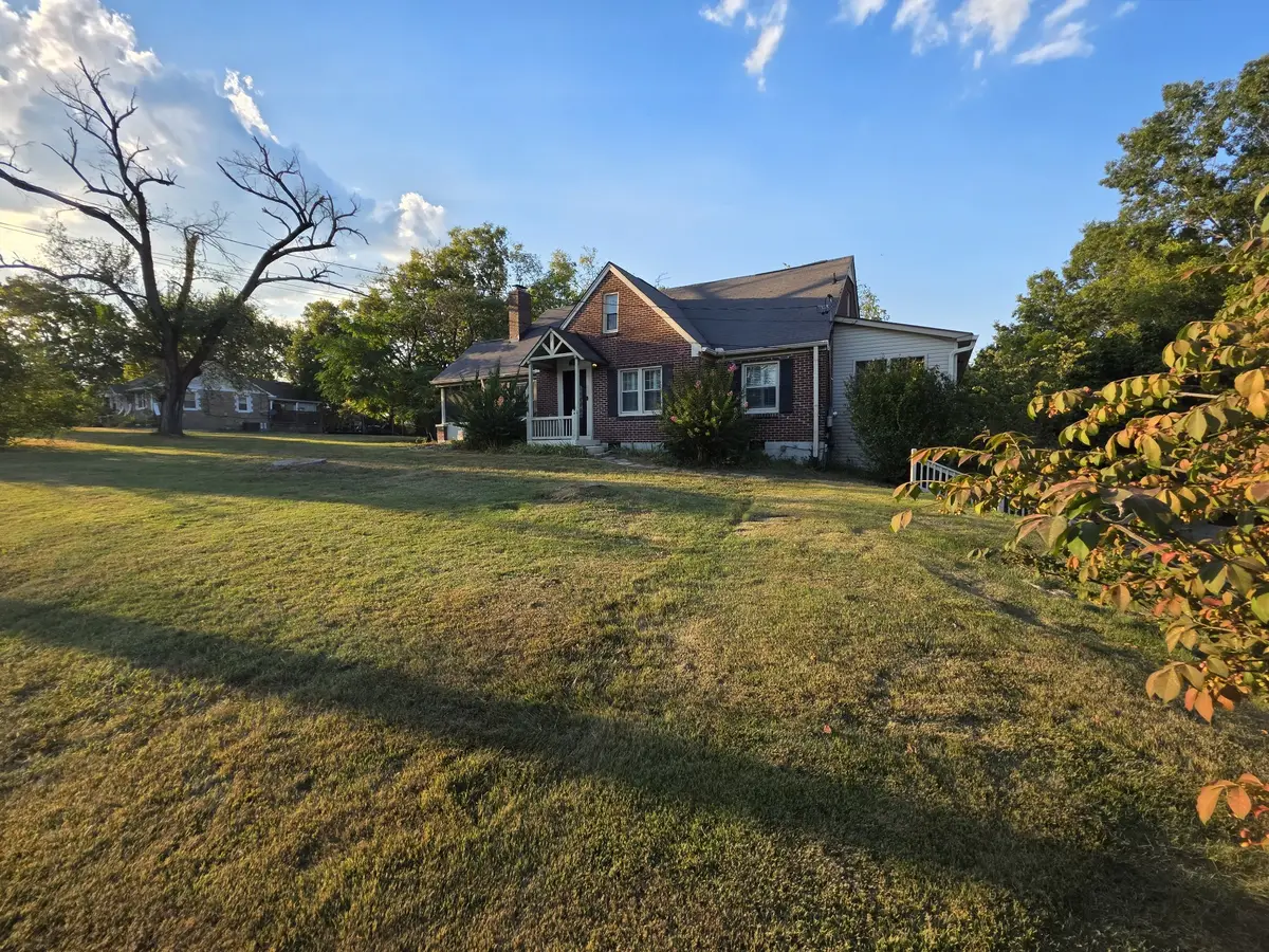 322 E Campbell Rd, Madison, TN 37115 - #1
