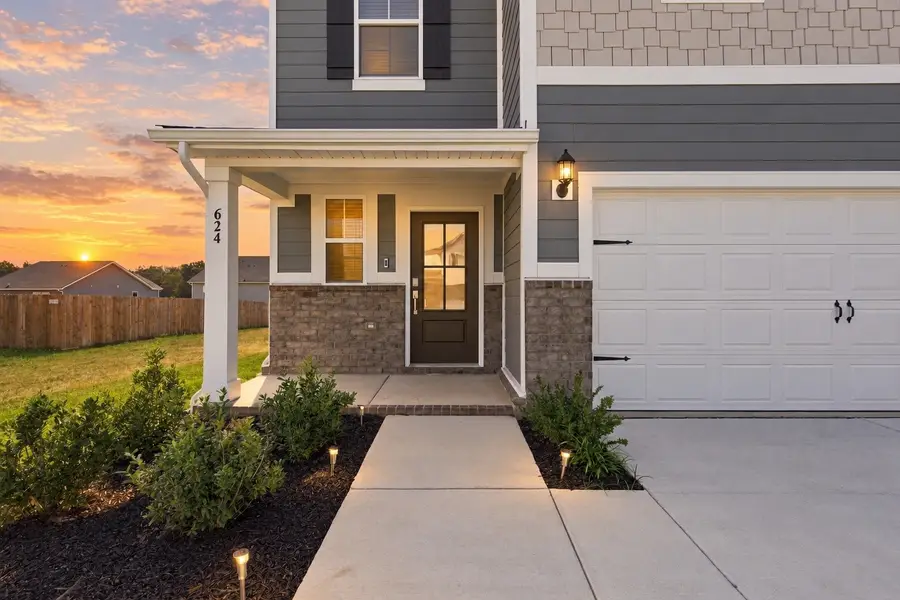 624 Emerson Ln, Westmoreland, TN 37186 - #3