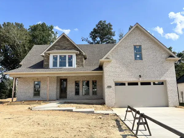 277 Young Lane, Pleasant View, TN 37146