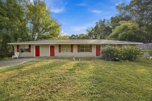 466 Oak Street, Rossville, GA 30741