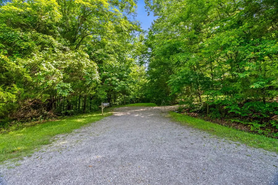 1150 Treanor Springs Rd, Kingston Springs, TN 37082 - #3