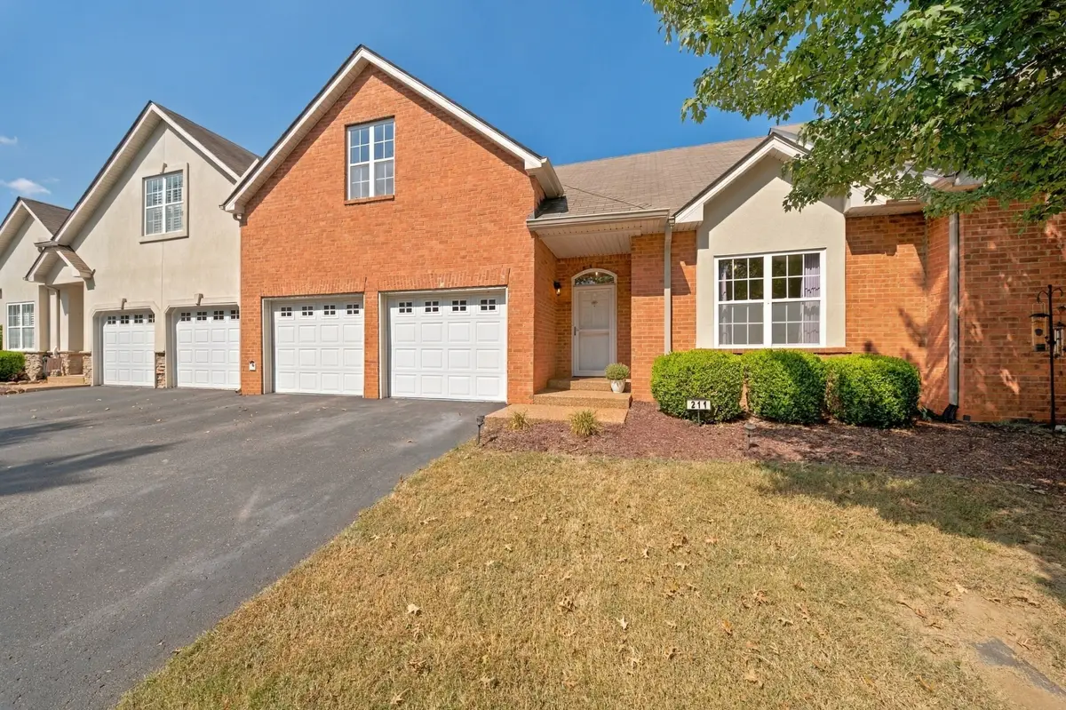 2521 Pennington Bend Rd #211, Nashville, TN 37214 - #1