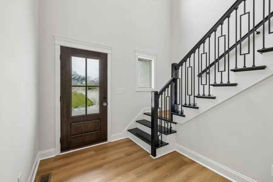 353 Young Lane, Pleasant View, TN 37146 - #3