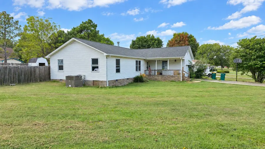 430 Liberty Ave, Lewisburg, TN 37091 - #2