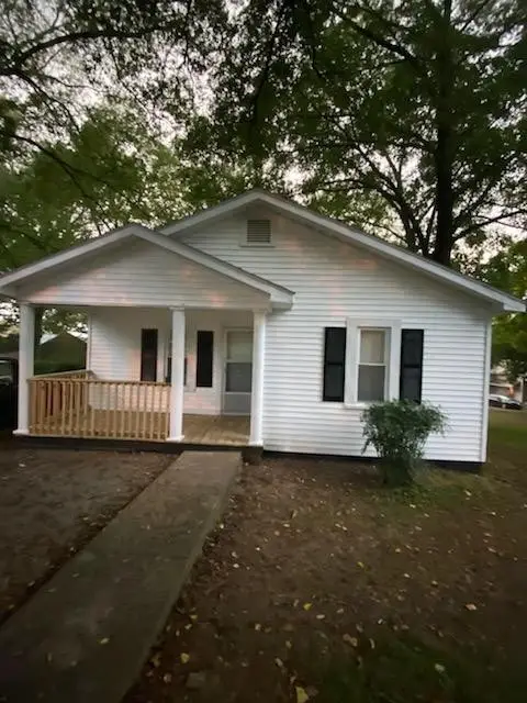 424 Jones St, Pulaski, TN 38478 - #2