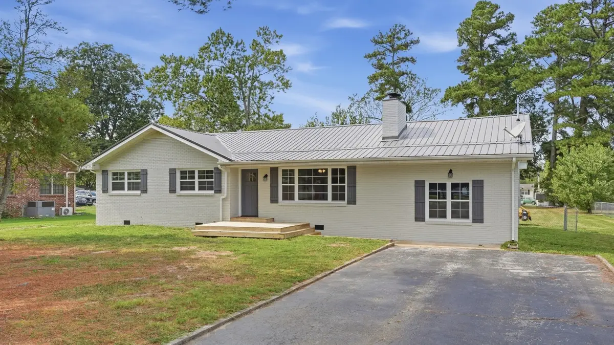 512 Johnson St, Manchester, TN 37355 - #1