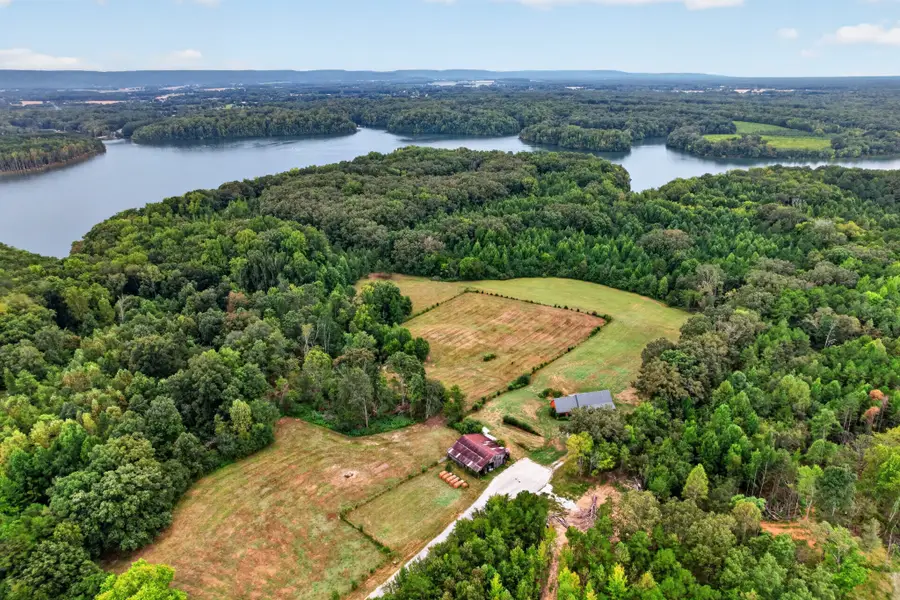 432 Meadowood Lane, Winchester, TN 37398 - #2