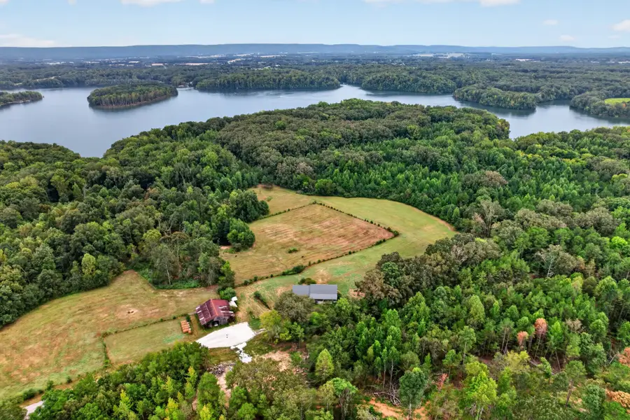 432 Meadowood Lane, Winchester, TN 37398 - #3