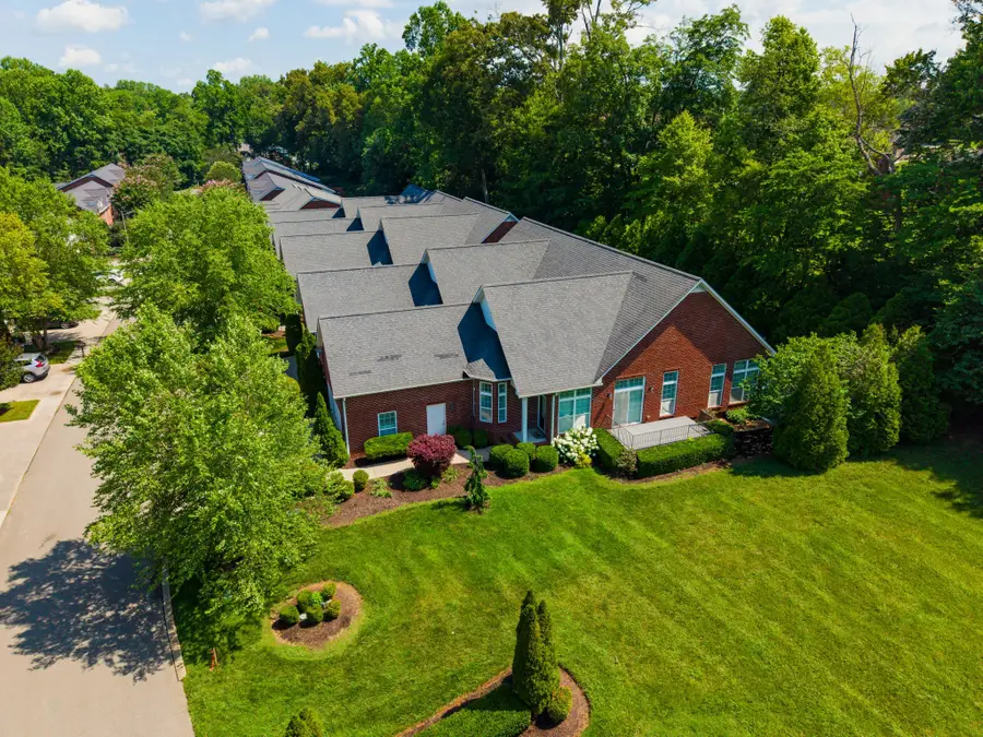 712 Maple Point Dr, Cookeville, TN 38501 - #2