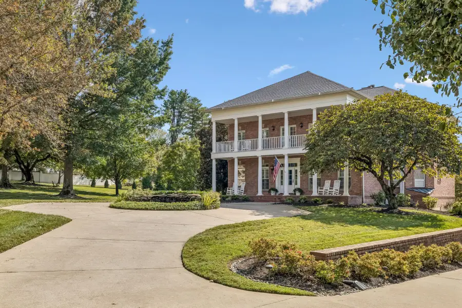 1608 Wellington Ct, Gallatin, TN 37066 - #2