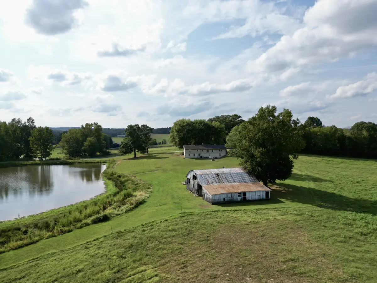 2785 Leighs Chapel Rd, Greenville, KY 42345 - #1